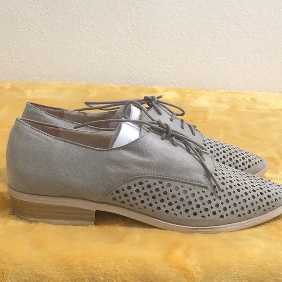 EUC BAR III “Gelsey” Suede Light Gray Lace Up Oxford Shoes Low Heels - Picture 8 of 16